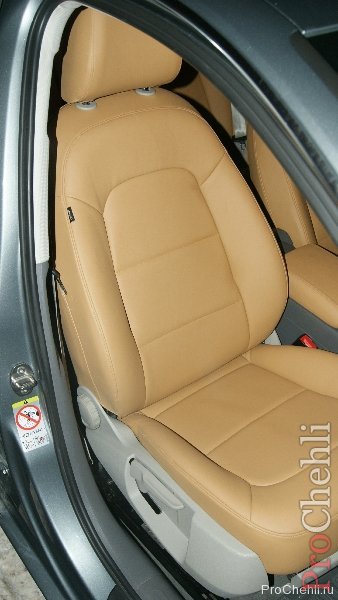 Бежевые чехлы Audi A4 №4