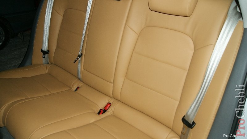 Бежевые чехлы Audi A4 №11