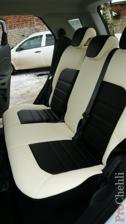 Черно-белые чехлы из экокожи для Ford Ecosport №4