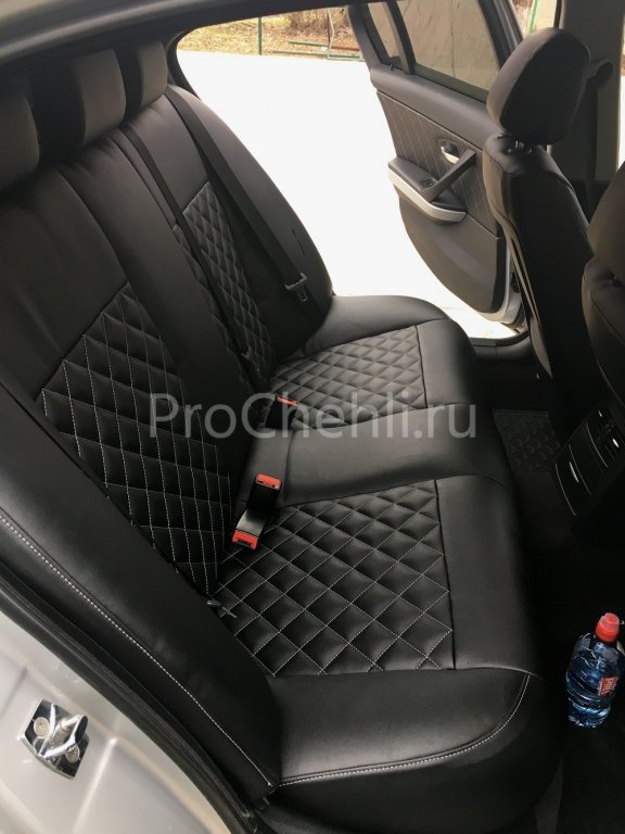 Чехлы для BMW 320 E90 из черной экокожи с ромбом №7