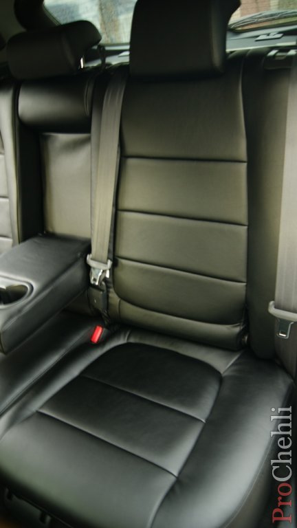 Черные авточехлы для Mazda CX 5 2014 №6