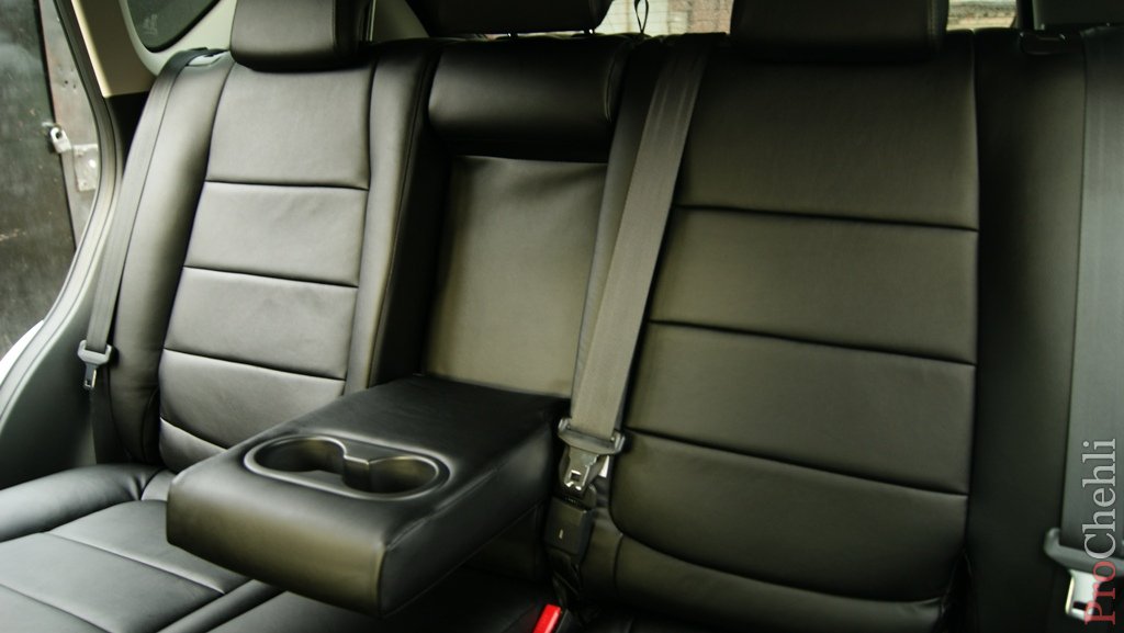Черные авточехлы для Mazda CX 5 2014 №7
