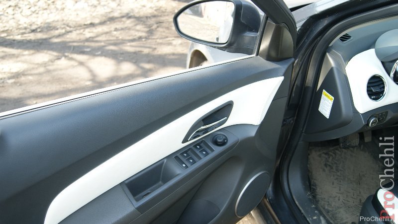 Chevrolet Cruze - установка чехлов, перетяжка салона №13
