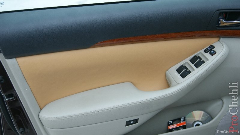 Перетяжка дверей Toyota Avensis №4