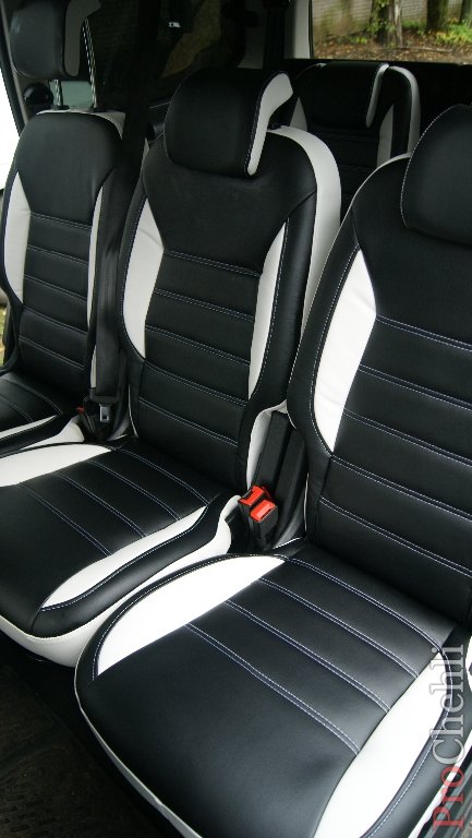 Авточехлы из черно-белой экокожи для Ford Galaxy №5