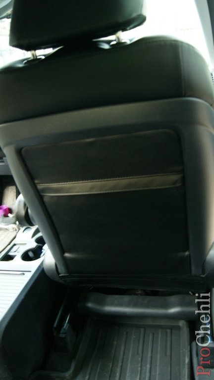 Чехлы из черной экокожи для Honda CRV 3 фото 9