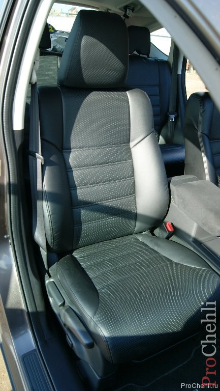 Honda CR-V 2013 - топовые авточехлы, перетяжка сидений