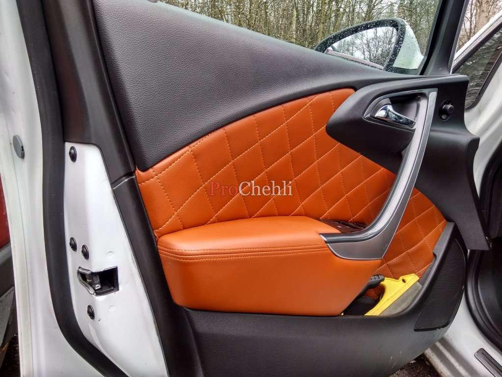 Чехлы для Opel Astra J из коричневой экокожи с ромбом №15