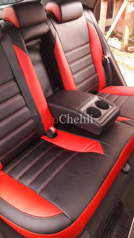 Чехлы для Toyota Auris из черной и красной экокожи №7