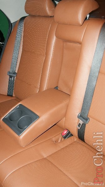 Коричневые авточехлы уровня перетяжки для Toyota Corolla №3