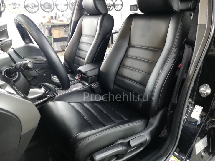 Классические чёрные авточехлы для Honda Civic 8 4D