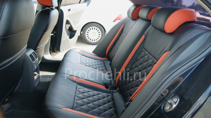 Каркасные чехлы с эффектом перетяжки на Volkswagen Jetta Trendline из черной и оранжевой экокожи №8