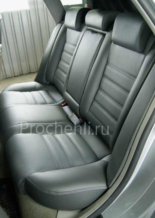 Каркасные чехлы для Audi A4 B7 с эффектом перетяжки салона из серой экокожи №7