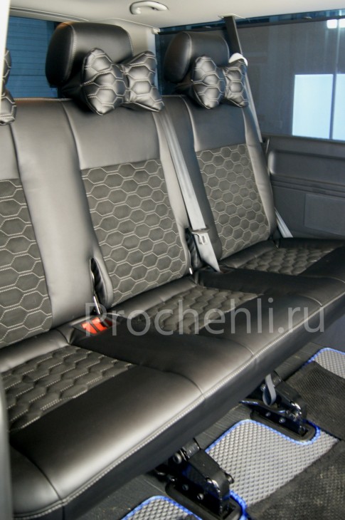 Каркасные чехлы на VW Transporter/Caravelle (T6) из черной экокожи с алькантарой №7