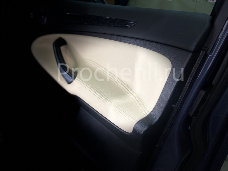 Вставки в карты дверей Ford Galaxy из бежевой экокожи дакота