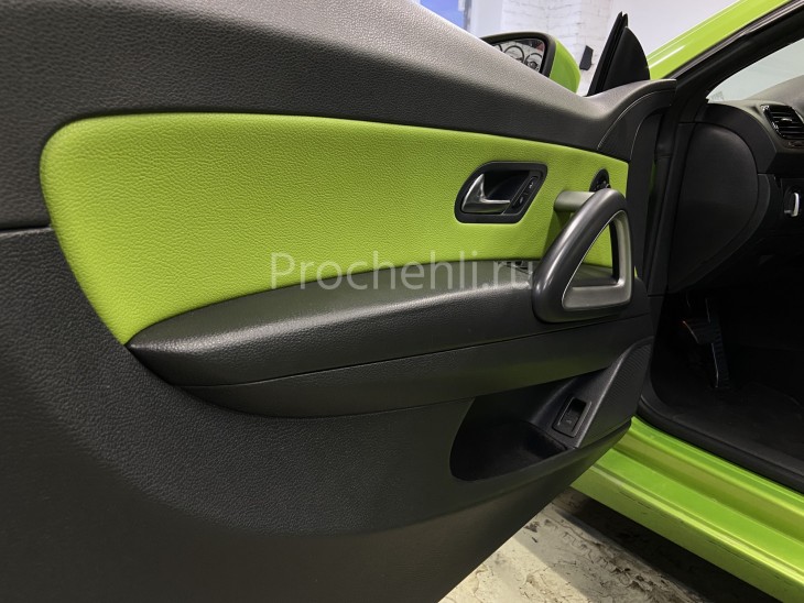 Вставки в карты дверей VW Scirocco из зеленой экокожи