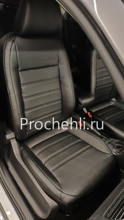 Чехлы для Volkswagen polo седан из черной экокожи №1