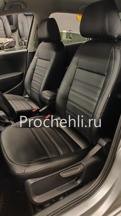 Чехлы для Volkswagen polo седан из черной экокожи №2