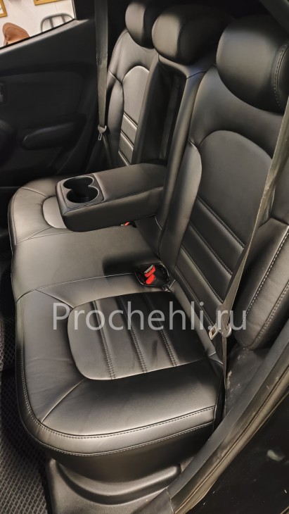 Чехлы для Hyundai IX 35 из черной экокожи №1