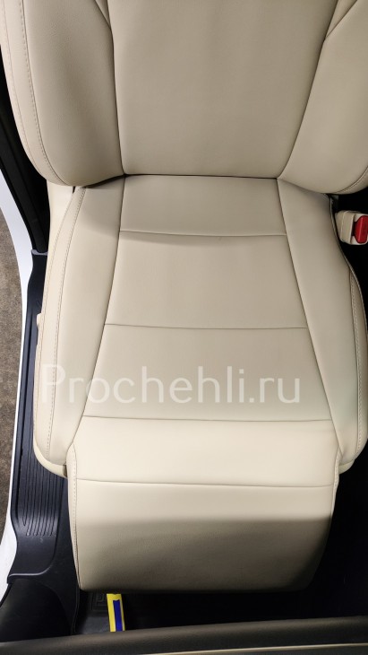 Toyota Alphard 3